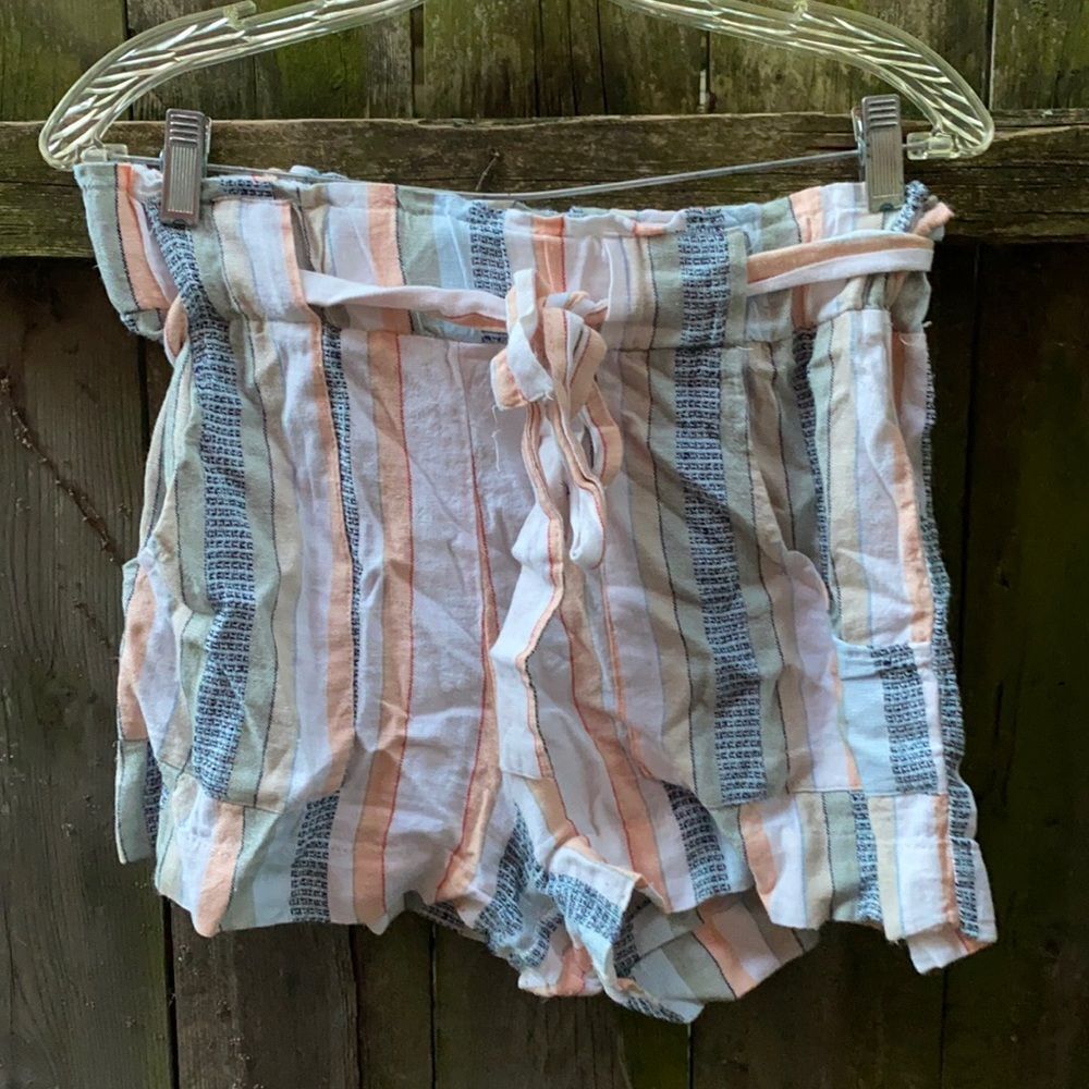 Indigo Rain shorts sz. M